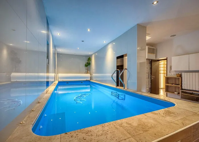 La Villa - Piscine / Karaoke / Jeux