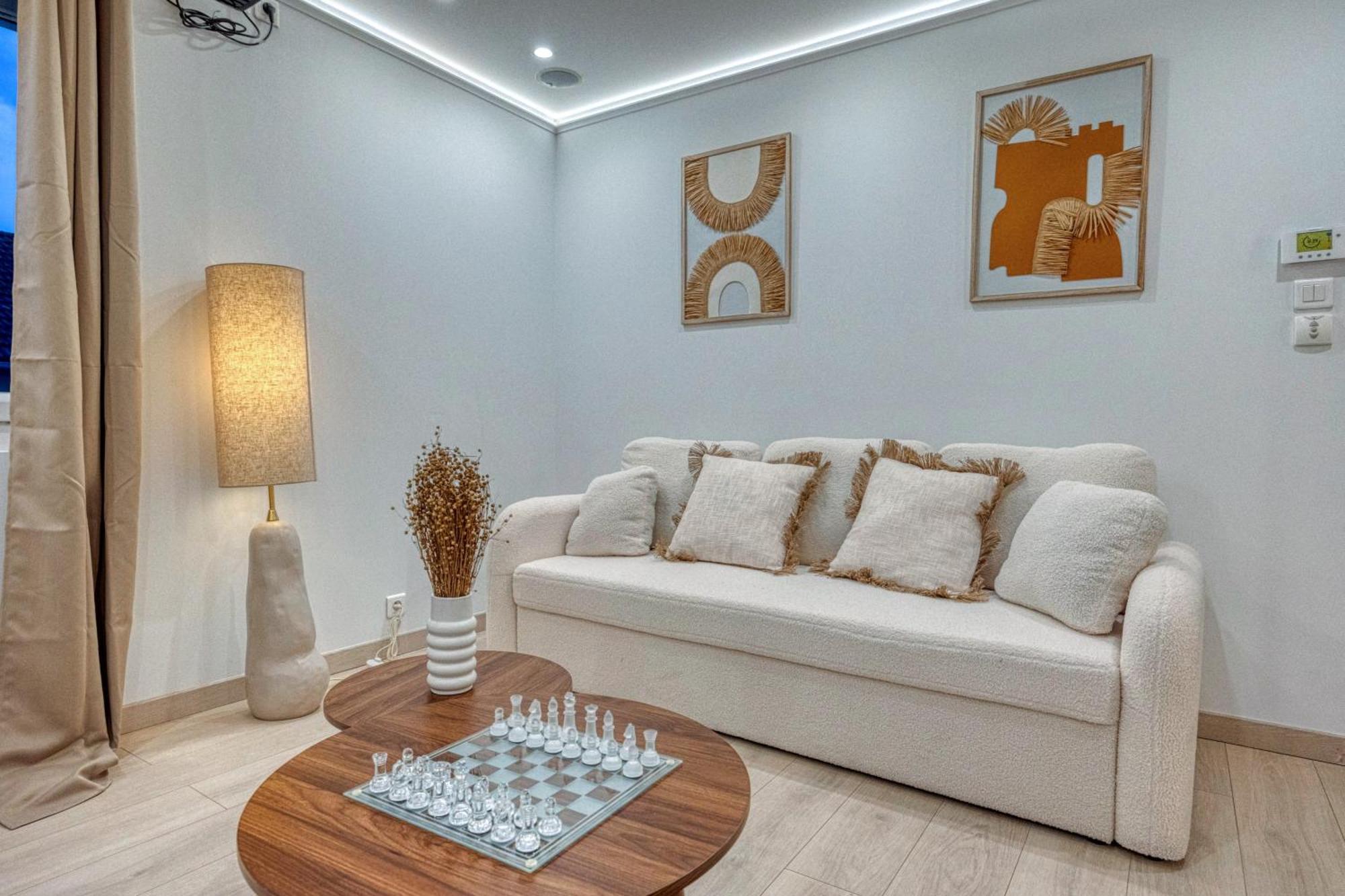 Villa La - Piscine / Karaoke / Jeux *